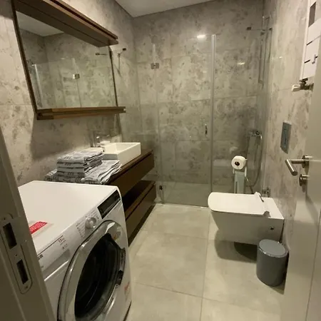 Retro9 B-blok Atakoey 2 Wifi Pool Istanbul
